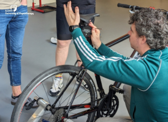 Dynamische Fietspositie: Preventie door de fysiotherapeut van wielrenblessures